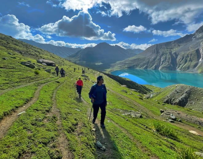Kashmir Great Lakes Trek Image