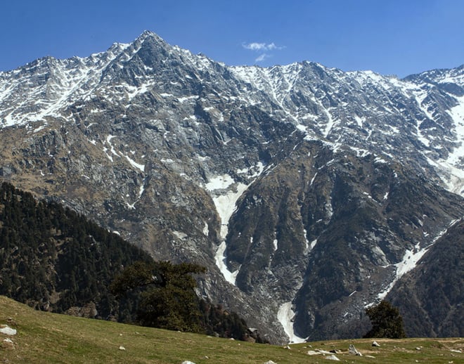 Moon Peak Trek Image